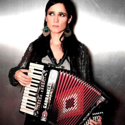 JULIETA VENEGAS En MTV Unplugged, 